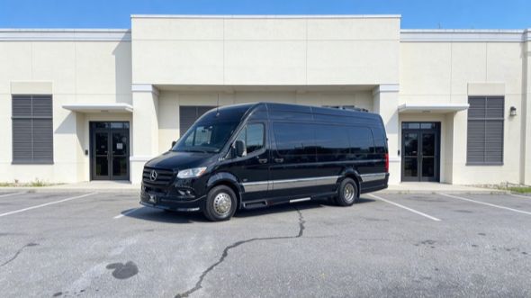 15 passenger sprinter van amarillo
