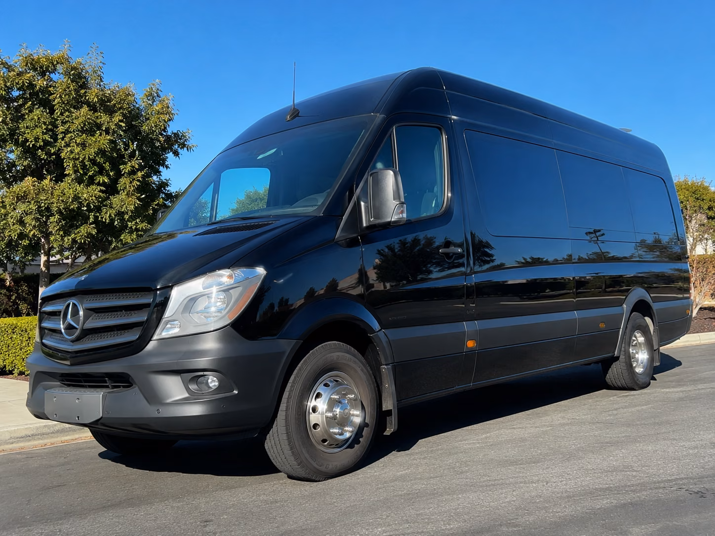 daily employee commuter sprinter van shuttles on amarillo s busiest routes